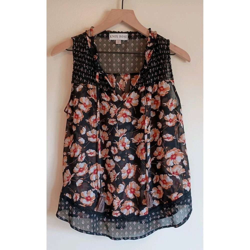 Knox Rose Boho Floral Sleeveless‎ Tassel Top Size Small Semi Sheer Smocked Flowy